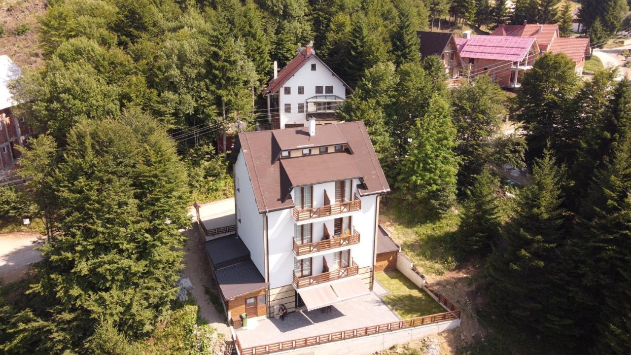 Vila Lucky Kop & Restoran Kopaonik Kültér fotó